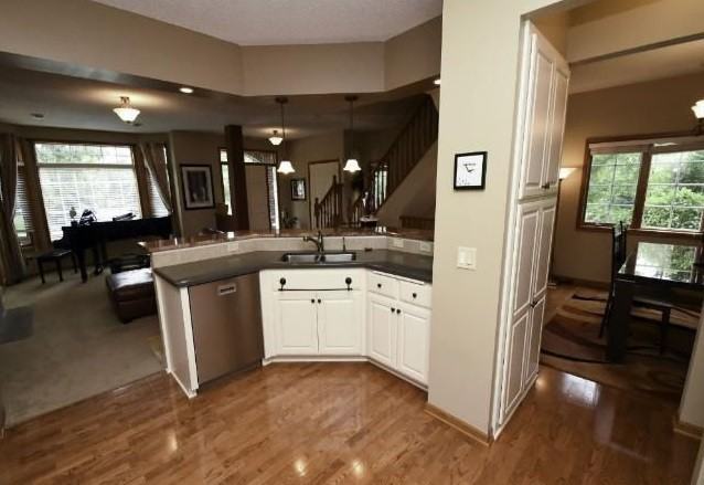 10776 Falling Water Ln #D - Photo 6 of 16