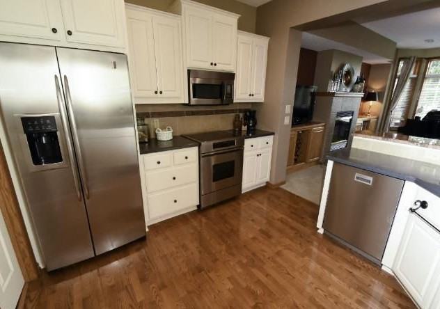 10776 Falling Water Ln #D - Photo 7 of 16