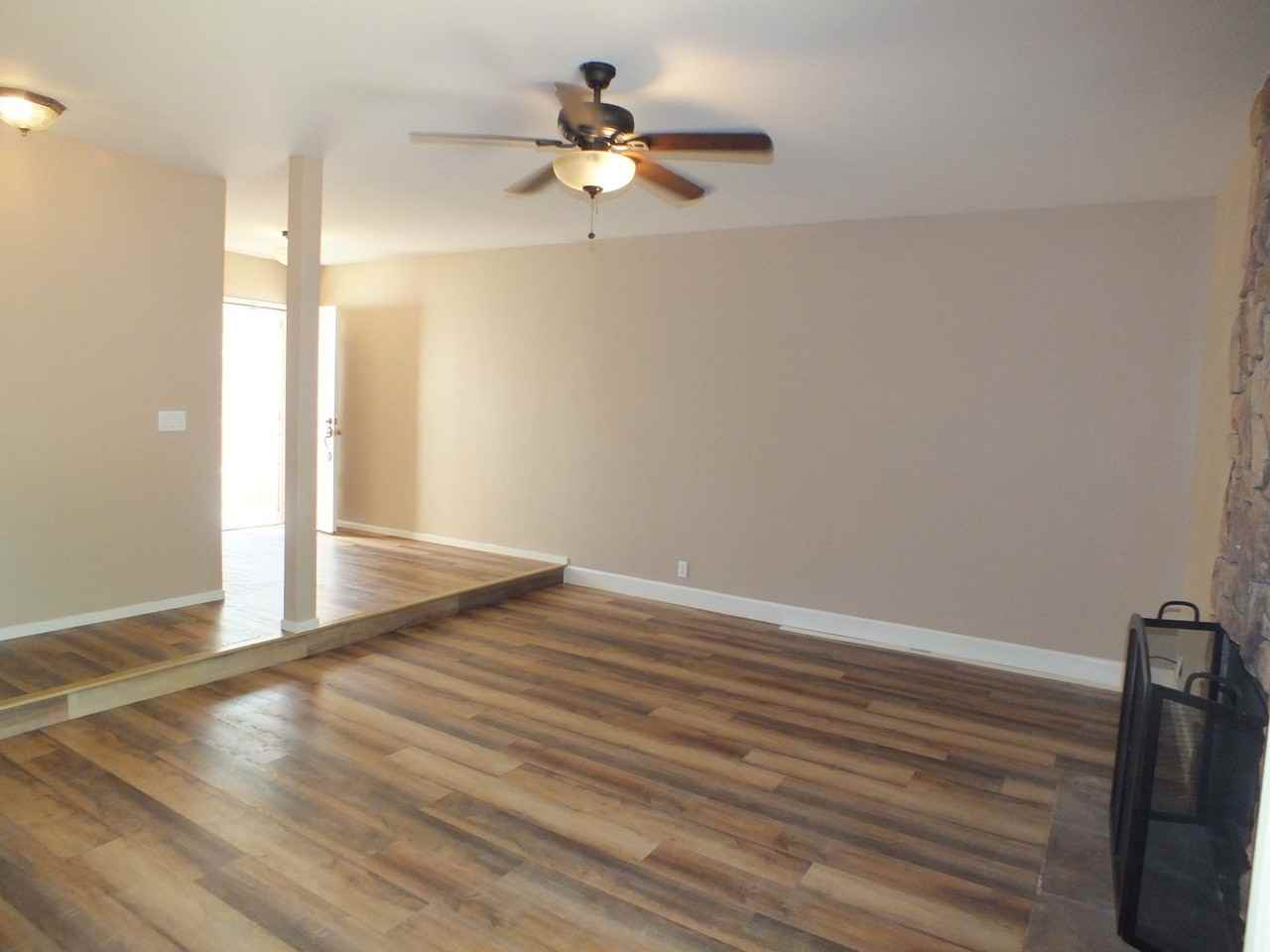 2790 Cactus Ct - Photo 2 of 19