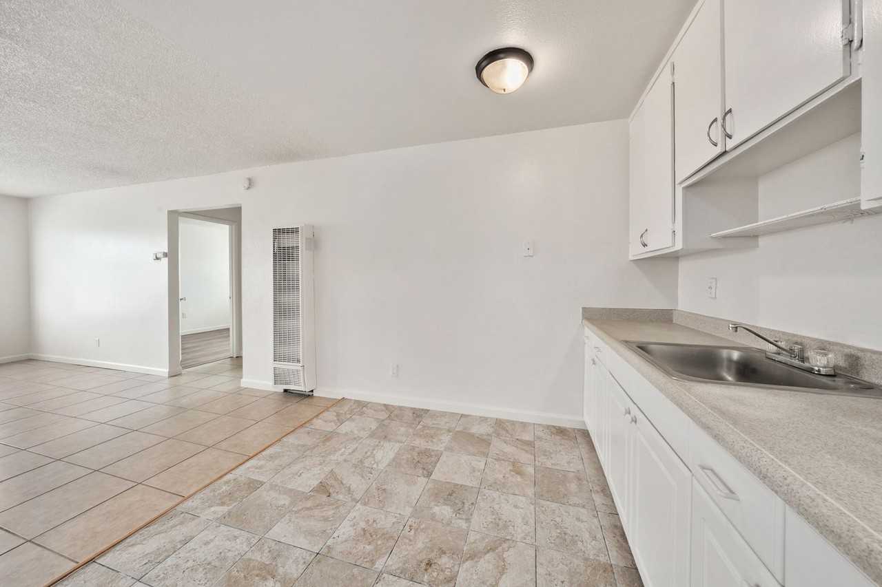6044 Marysville Blvd #4 - Photo 5 of 10