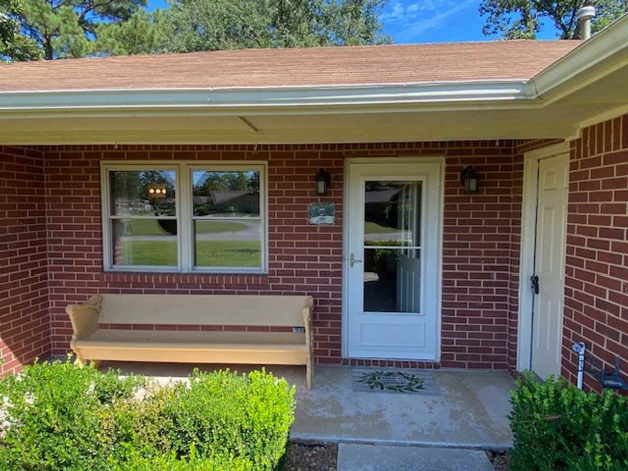 519 N F St - Photo 3 of 22