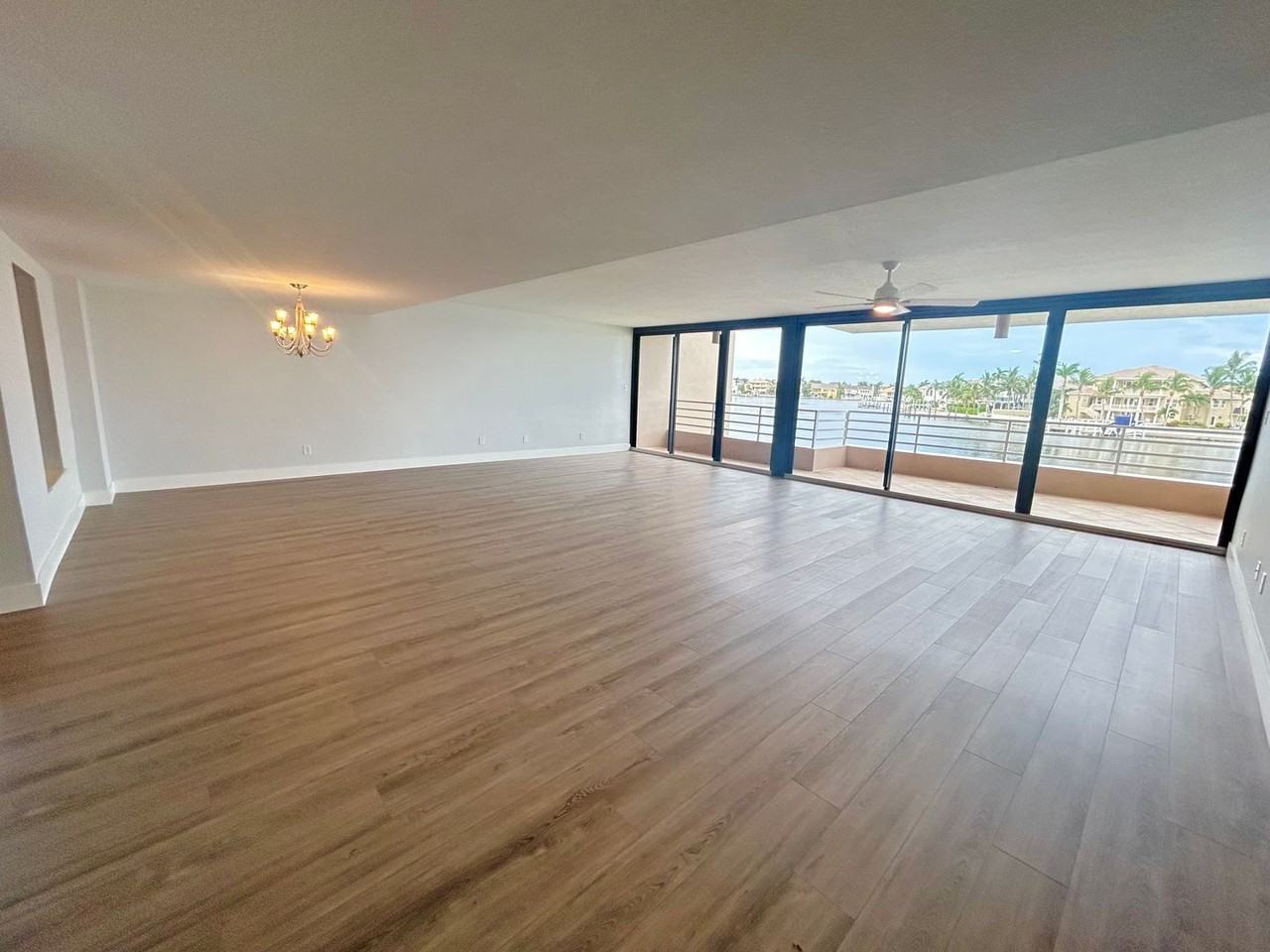 6240 Kipps Colony Ct - Photo 6 of 42