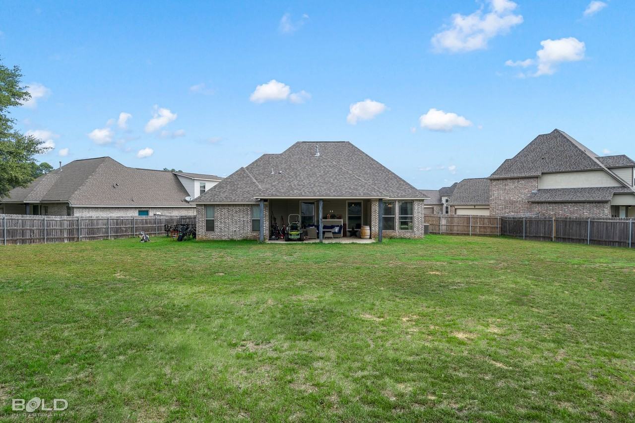 701 Fir Wood Ln - Photo 3 of 36