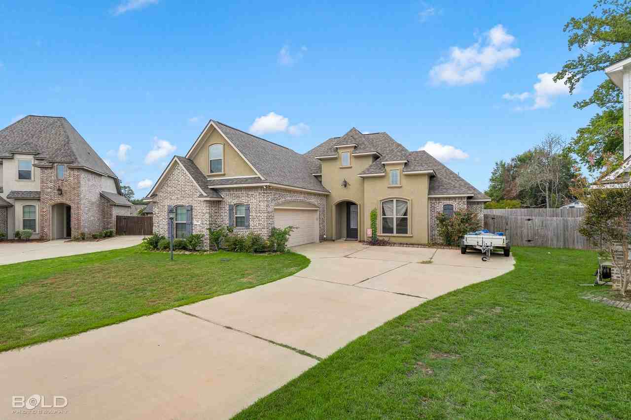 701 Fir Wood Ln - Photo 4 of 36