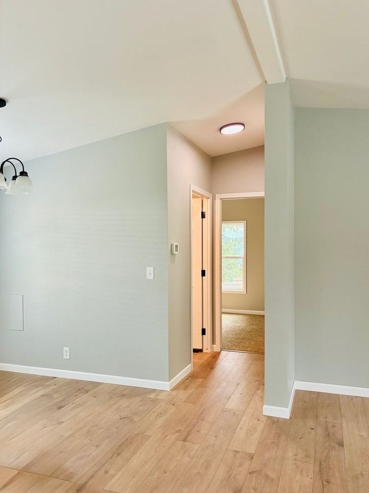 1727 E Mary Ln - Photo 3 of 44