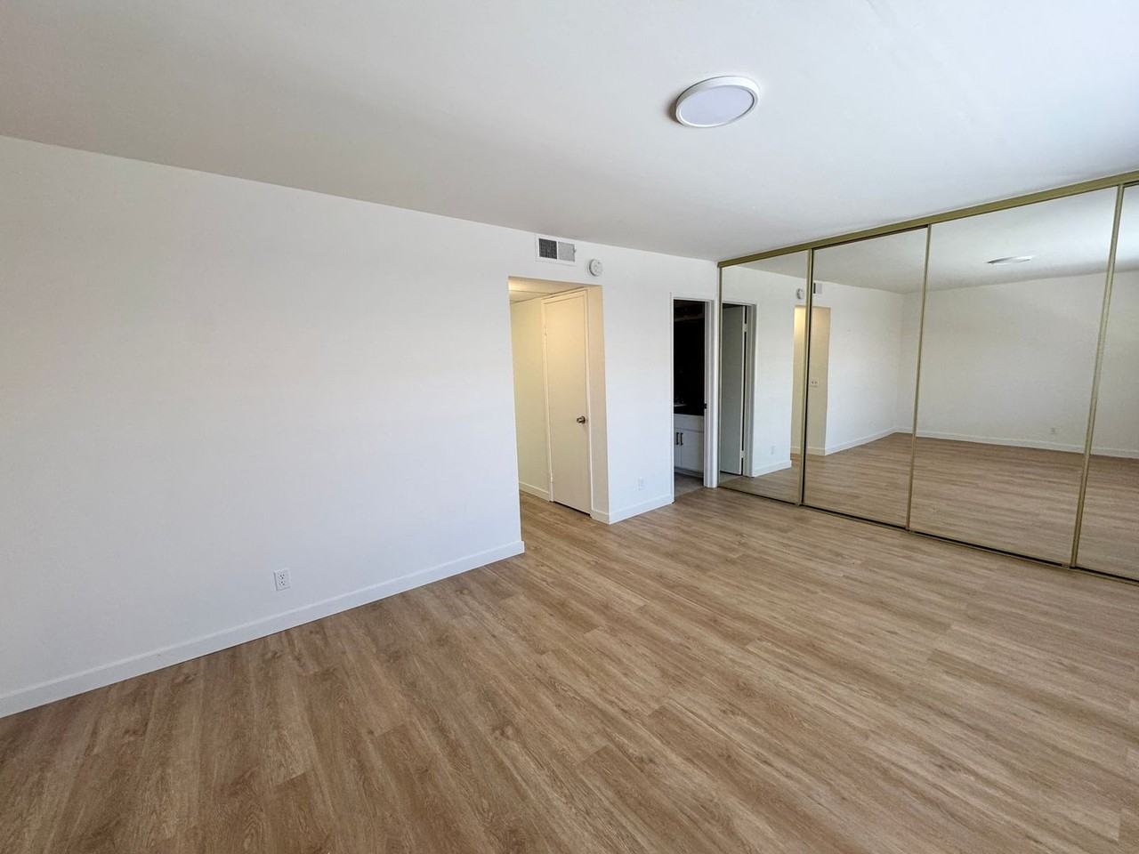 1226 Patricia Ave #62 - Photo 5 of 13