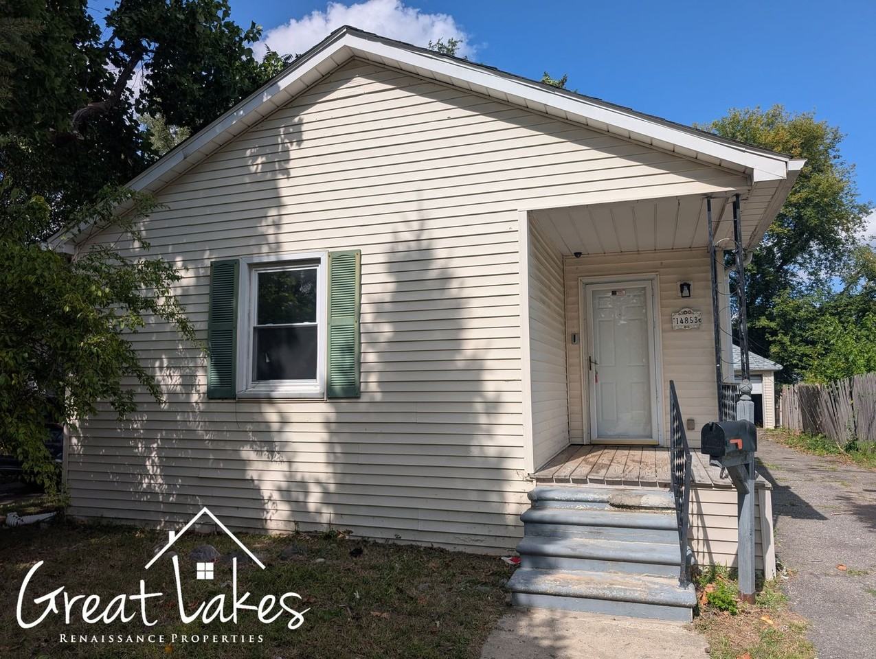 14853 Collinson Avenue