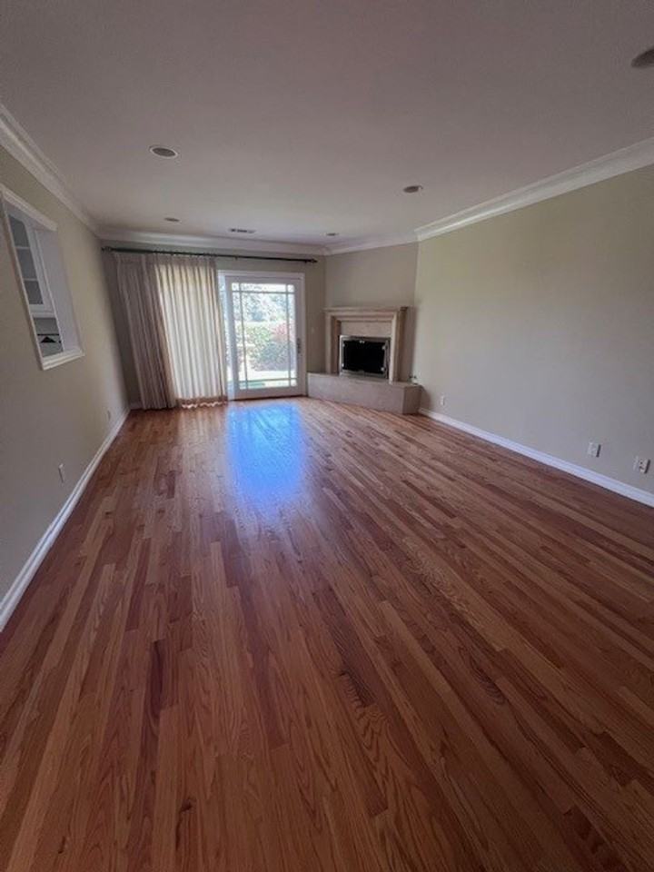 23520 Susana Avenue - Photo 3 of 19