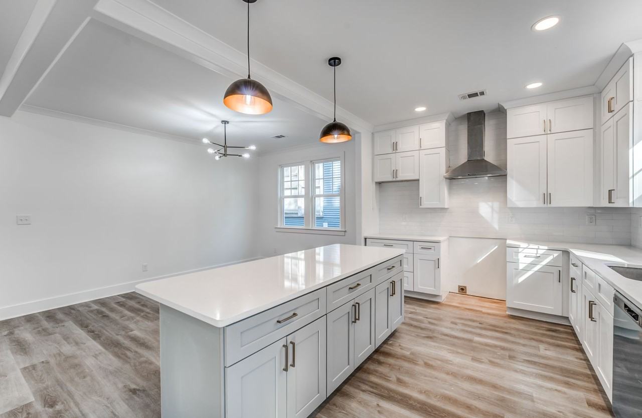 1737 Euclid Ave - Photo 7 of 28