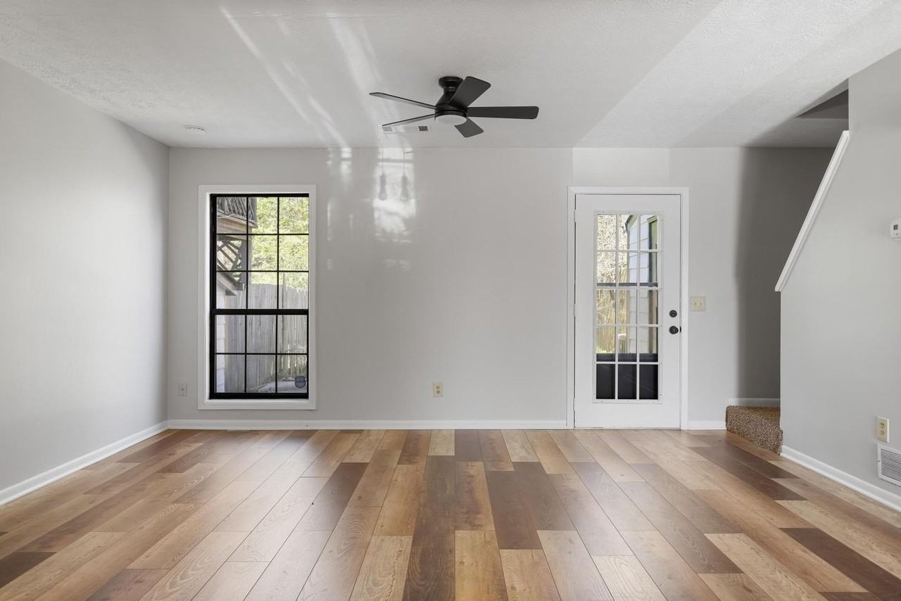 3505 Miller St - Photo 3 of 21