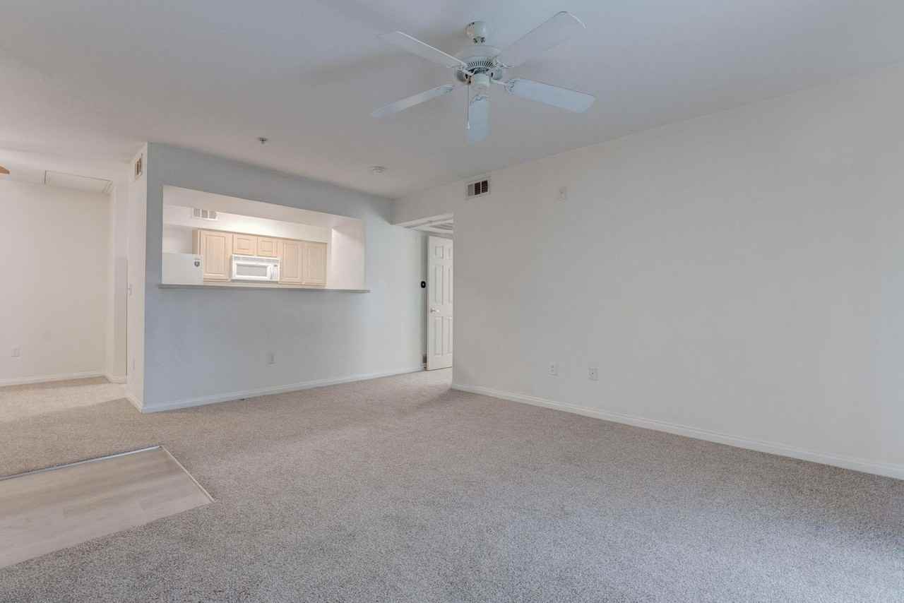 6955 N Durango Dr #3032 - Photo 3 of 27