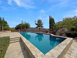 featured image of 28720 Sandhurst Way