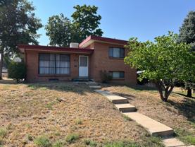 5491 S Hickory St - Photo 1 of 1