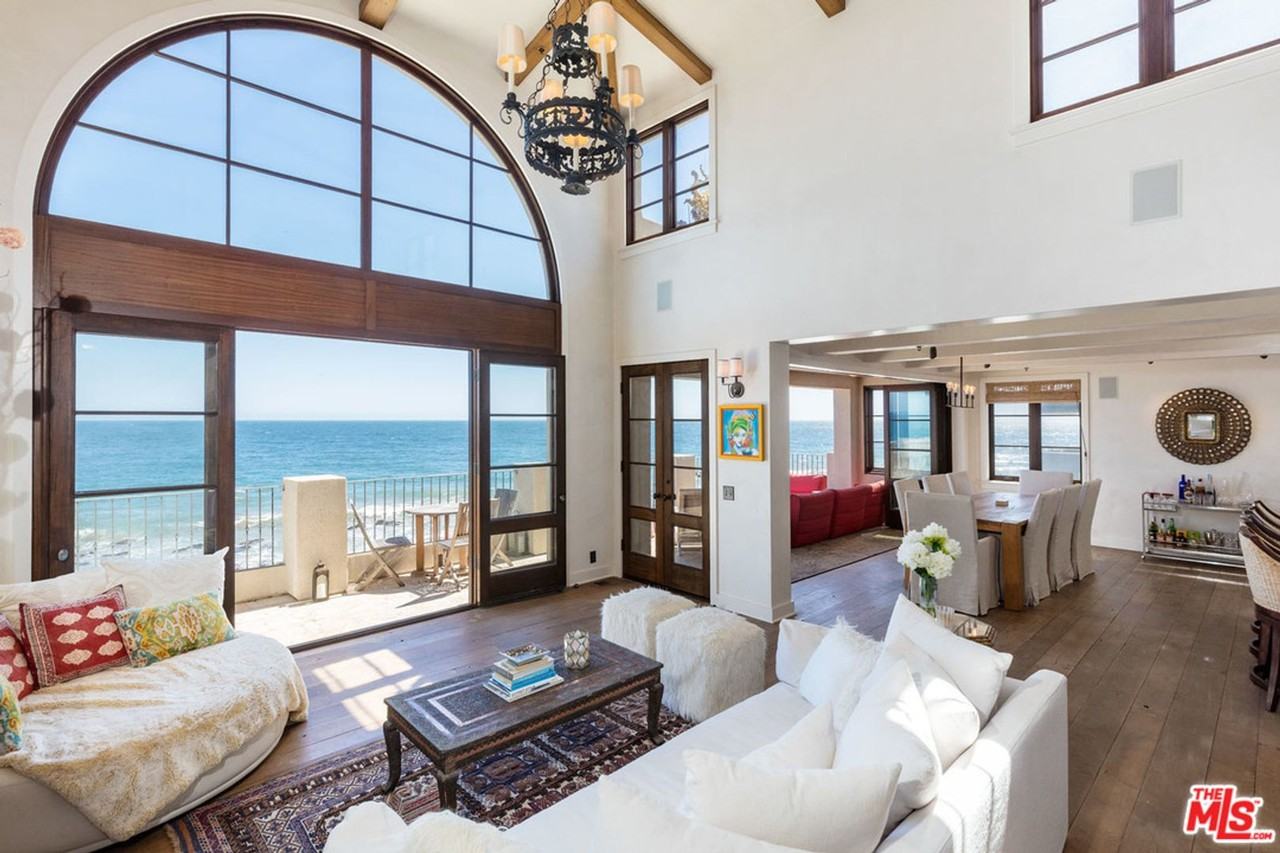 20758 Pacific Coast Hwy - Photo 5 of 11