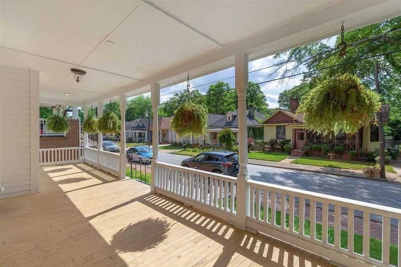 632 Grady Place Southwest - Photo 3 of 25