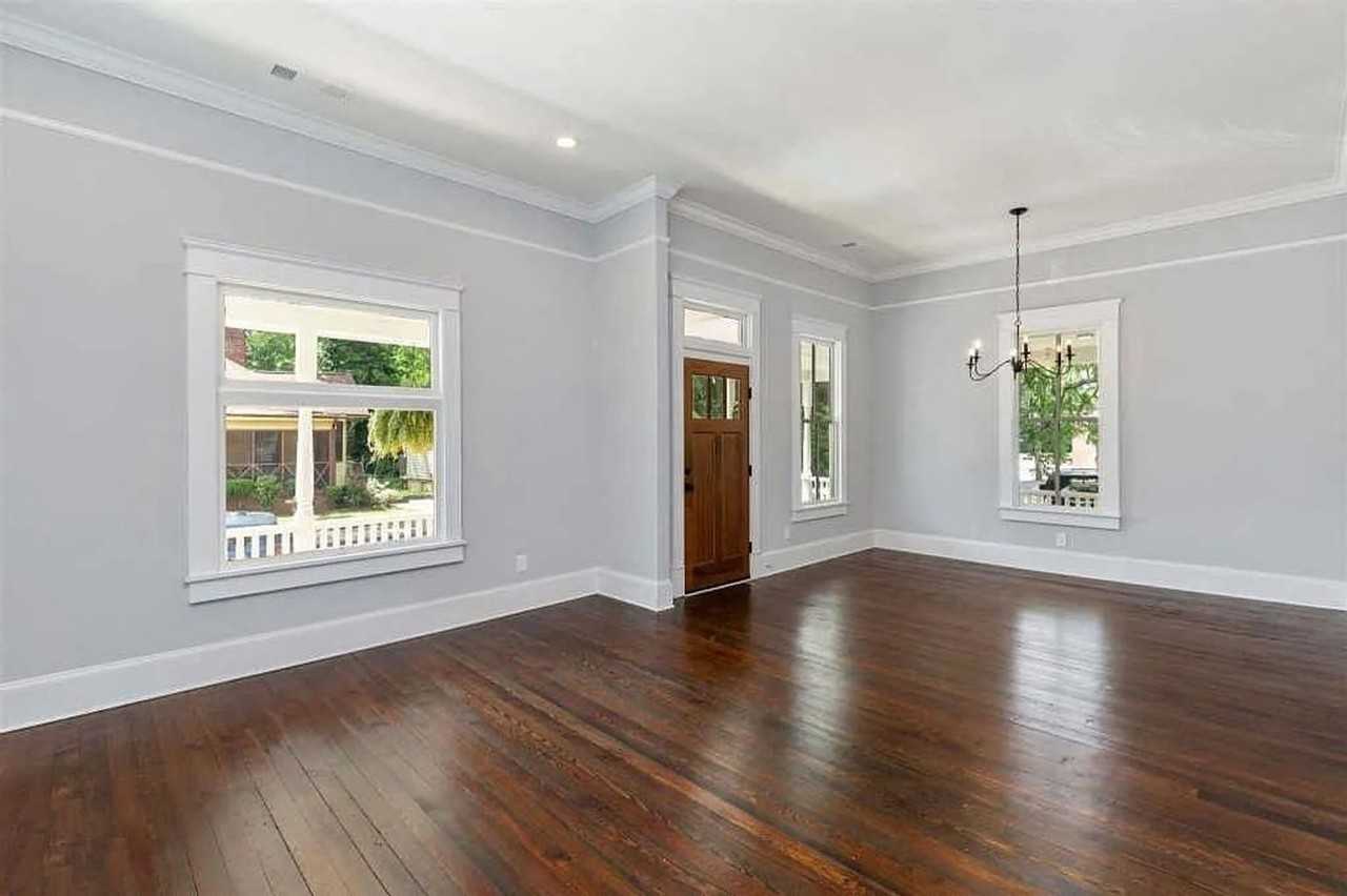 632 Grady Place Southwest - Photo 5 of 25