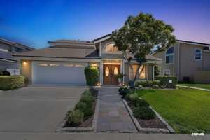 featured image of 10317 Oak Ranch Ln