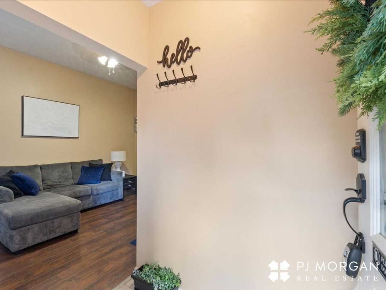 2729 South 23rd Street - Photo 4 of 28