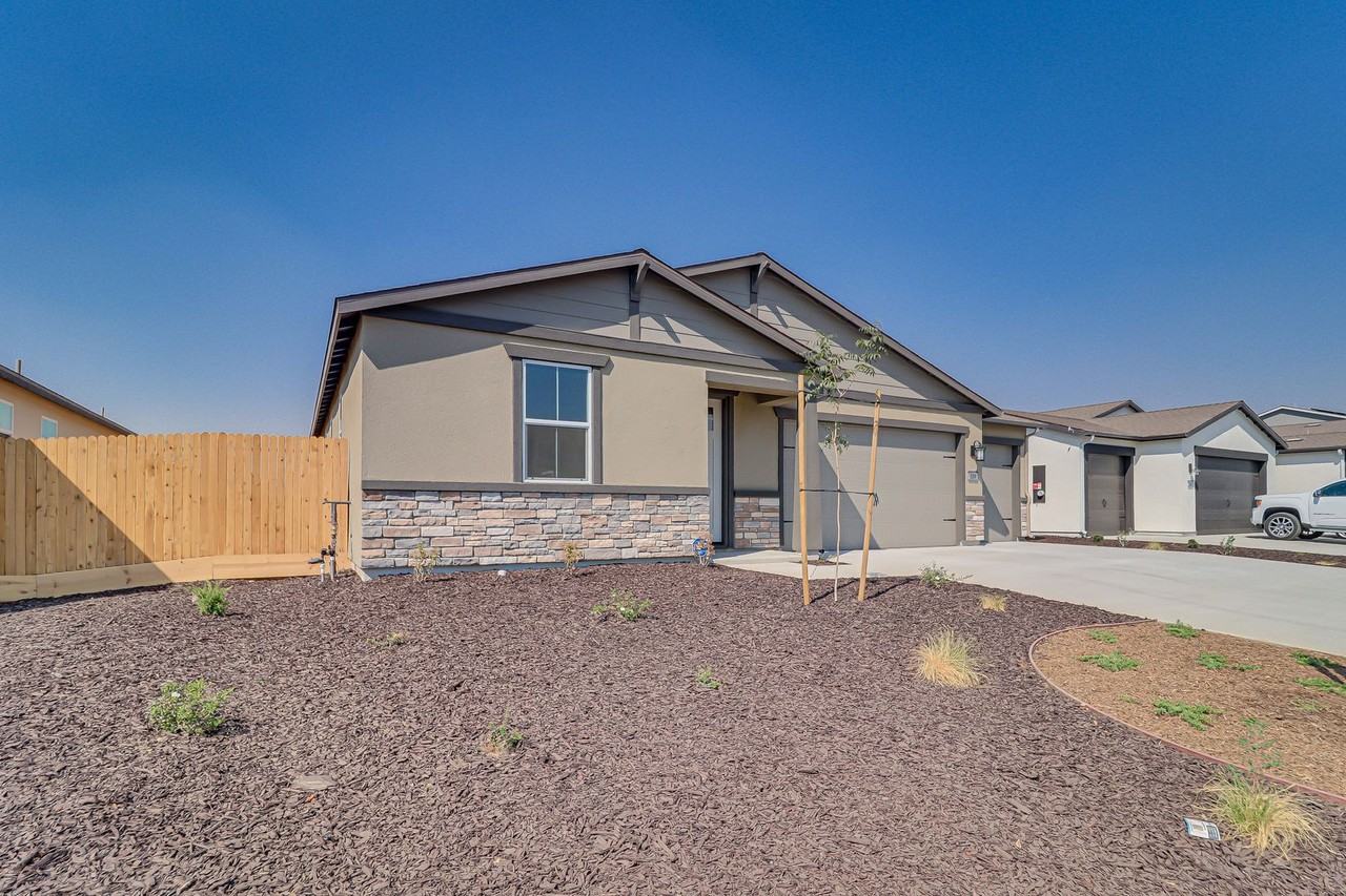 8208 Dreamside Ave - Photo 2 of 27