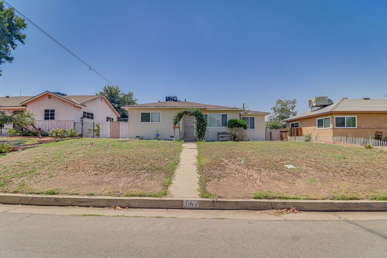 1105 Vanderbilt Drive - Photo 2 of 22