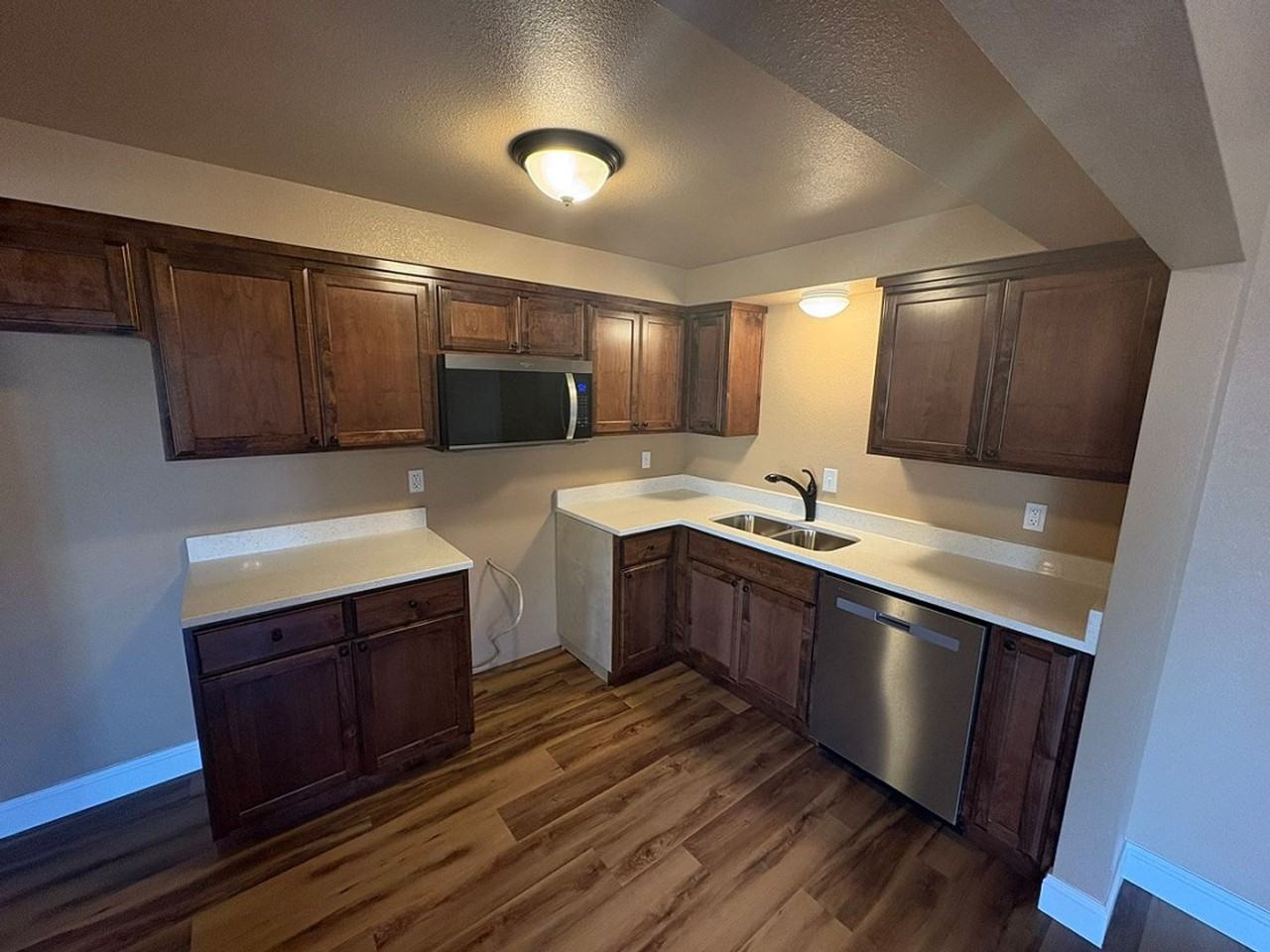 4297 Auburn Rd Ne - Photo 6 of 22