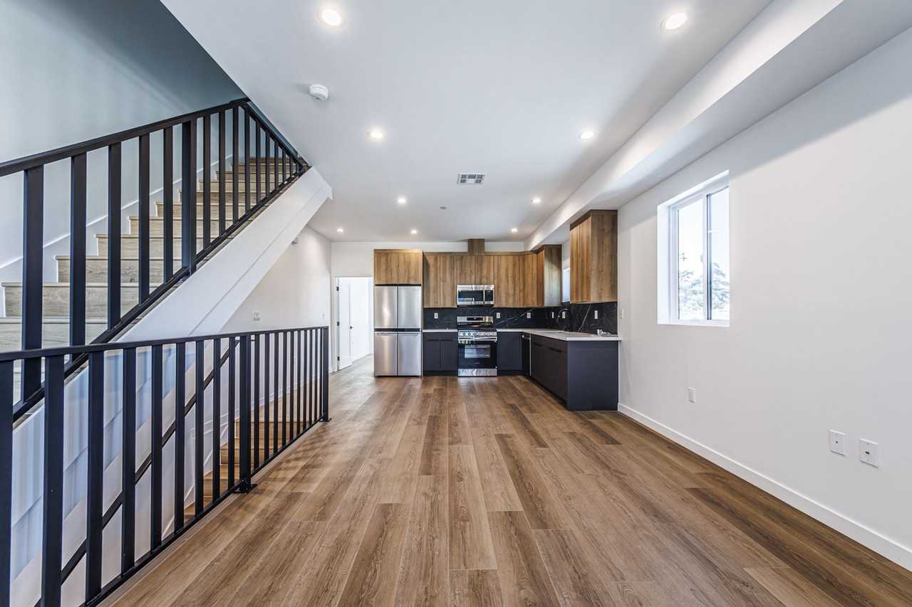 5508 Barton Ave - Photo 6 of 22