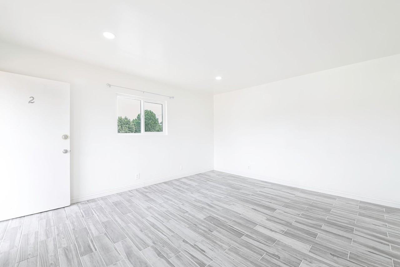 248 E Norton St - Photo 2 of 21