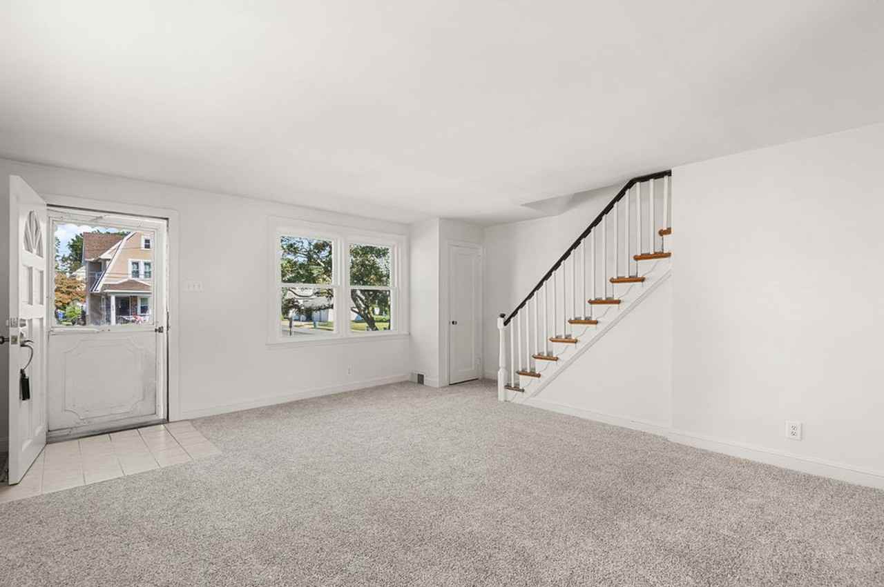 237 Pancoast Road - Photo 2 of 22
