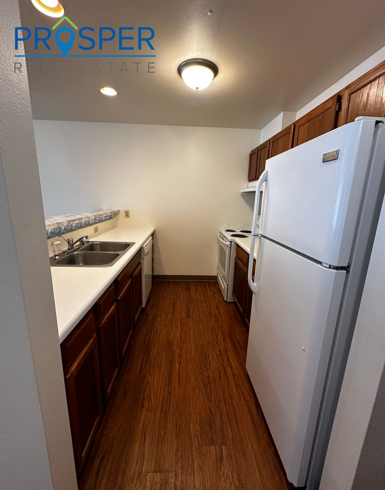 TE218X - Photo 6 of 50