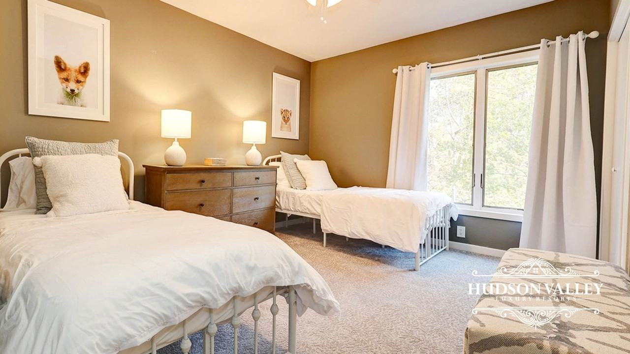 101 Manor Dr - Photo 7 of 15