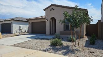 2563 W Hidalgo Ave - Photo 1 of 1