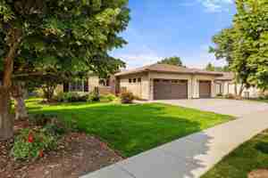 featured image of 1839 N Livorno Way