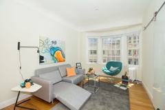 686 Post - Photo 1 of 1