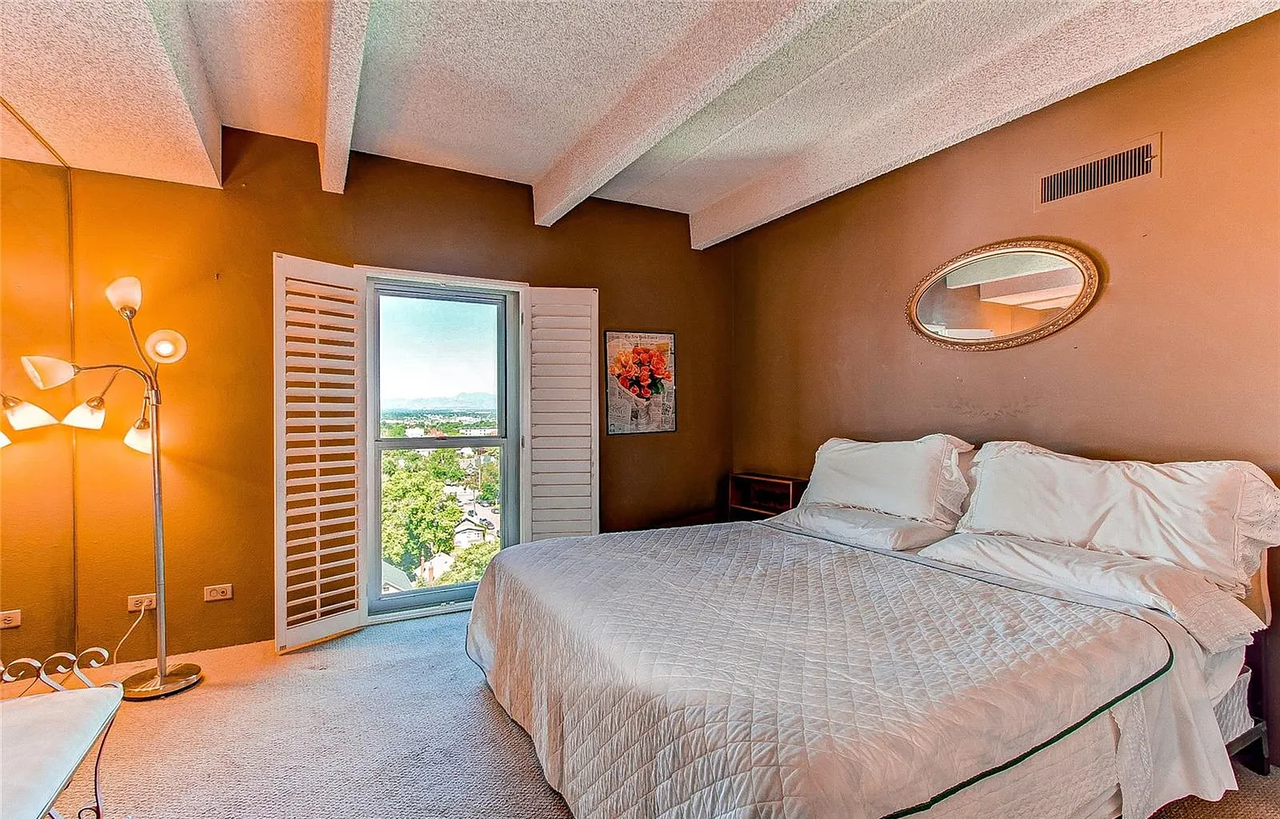 130 North Pearl Street #1105 - Photo 7 of 23