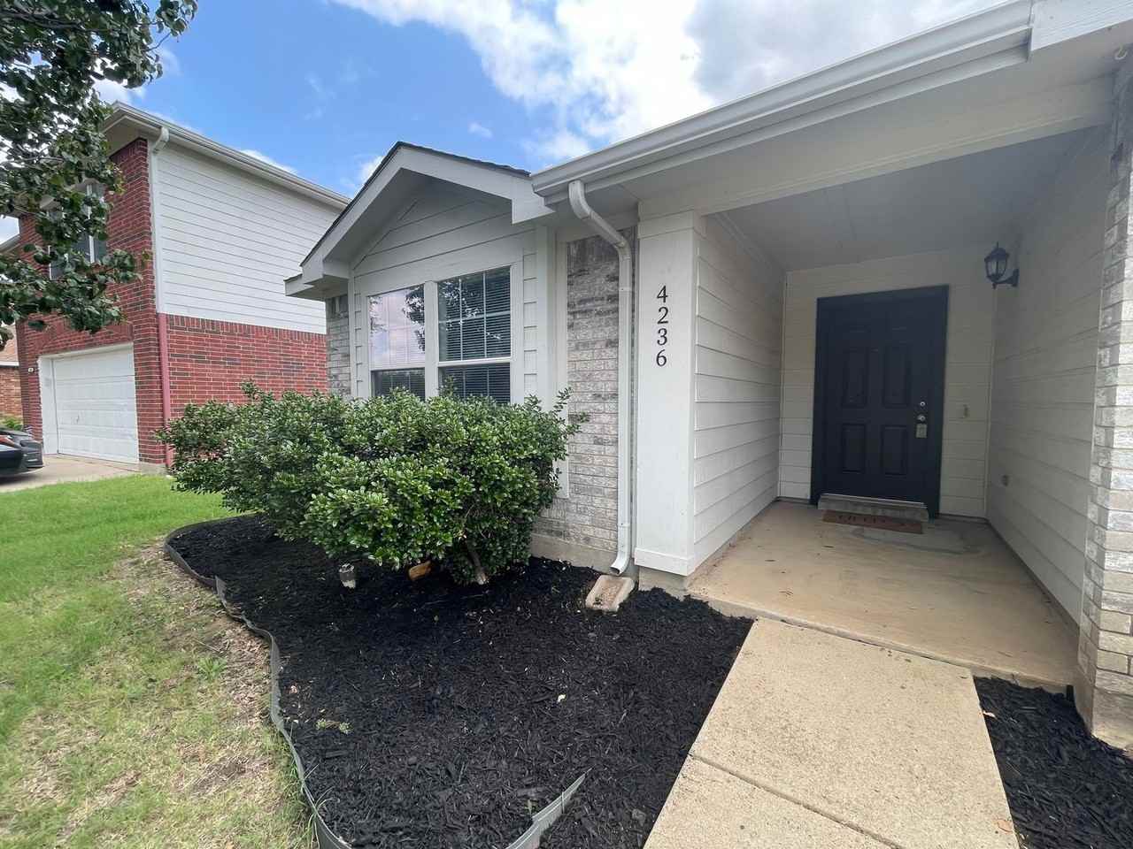 4236 Gladney Ln - Photo 3 of 38