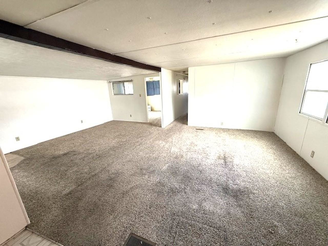 604 Bullion Rd - Photo 3 of 12