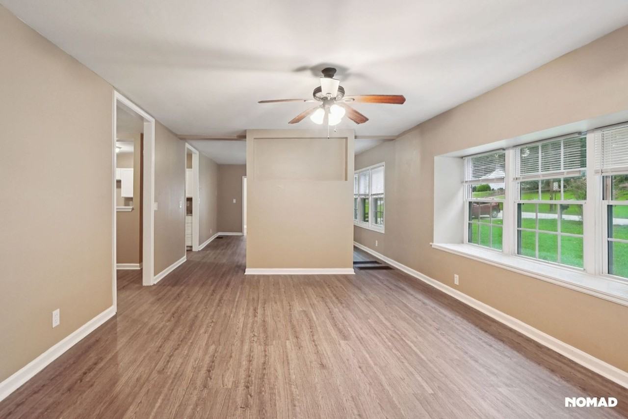 1461 Centra Villa Drive Southwest - Photo 2 of 50