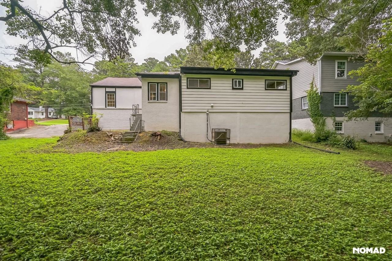 1461 Centra Villa Drive Southwest - Photo 7 of 50