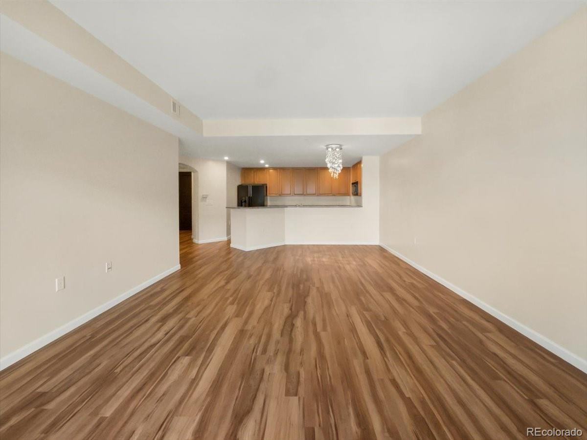 975 Lincoln Street #5E - Photo 4 of 28