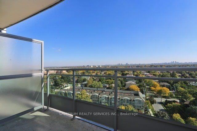 60 Byng Avenue - Photo 2 of 12