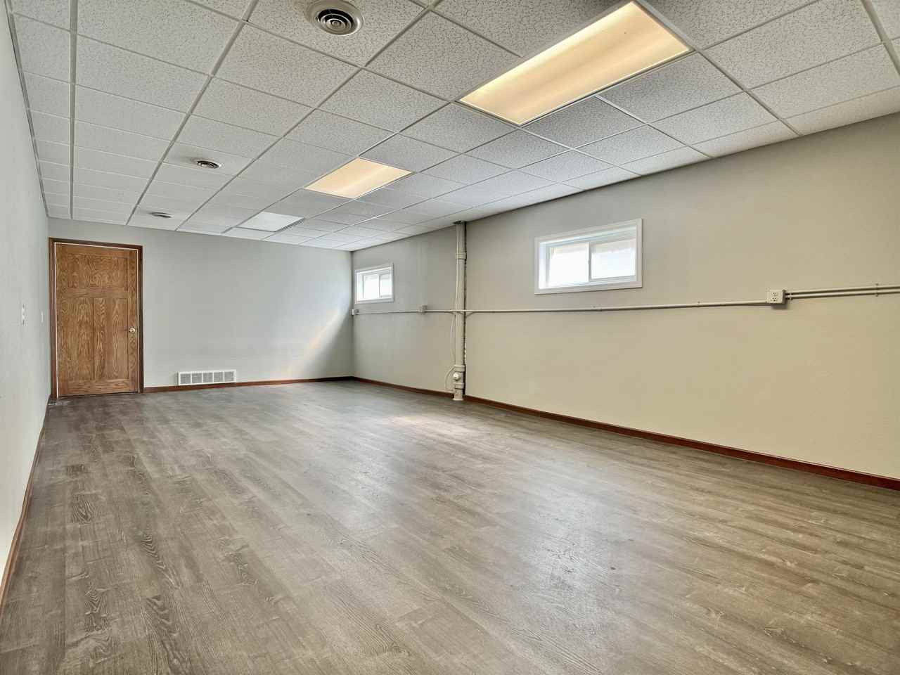 702 E Main St #101 - Photo 7 of 9