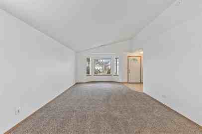 155 W 13th St - Photo 3 of 23