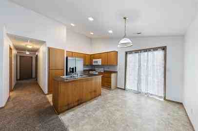 155 W 13th St - Photo 7 of 23