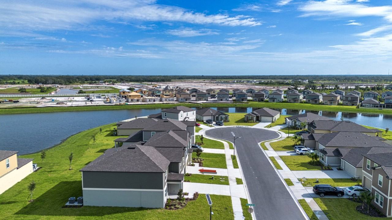 12609 Aura Moonlight Terrace - Photo 4 of 50