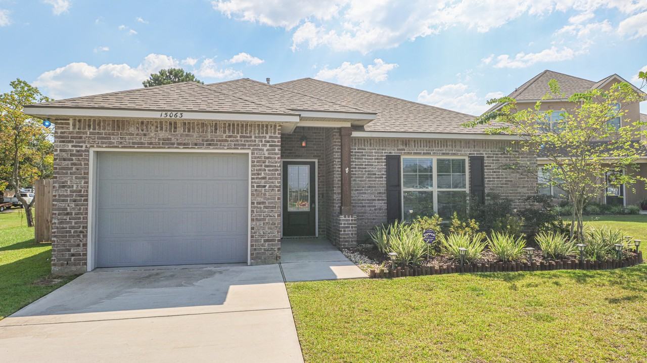 15063 Baylor Ave - Photo 3 of 18