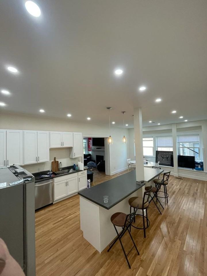 220 E 14th Ave - Photo 4 of 26