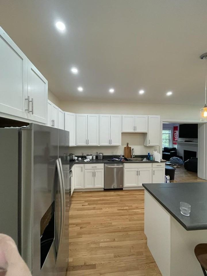220 E 14th Ave - Photo 5 of 26