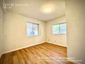 1213 Ne 102nd St #3 - Photo 1 of 1