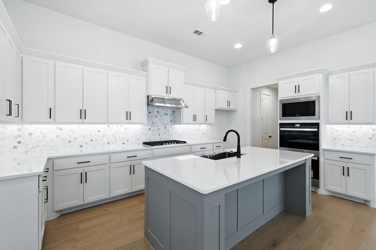 11621 Wulstone Rd #NA - Photo 7 of 10