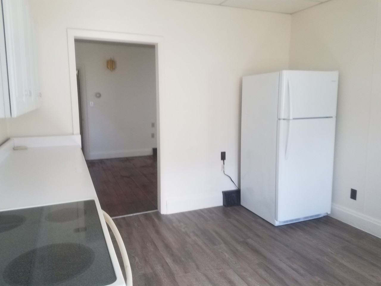 304 Myrtle Ave #NA - Photo 3 of 21